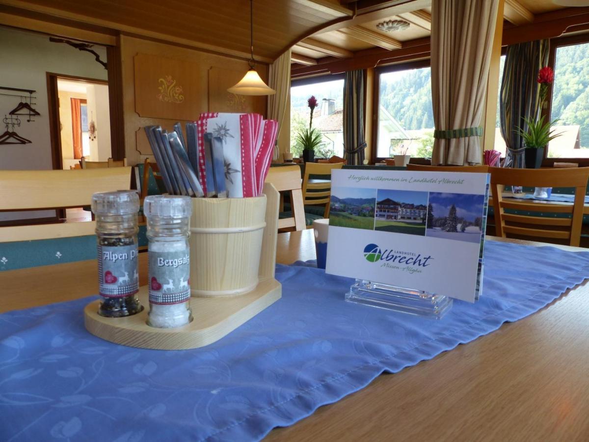 Landhotel Albrecht 미센 윌햄스 외부 사진