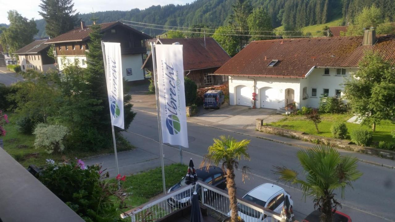 Landhotel Albrecht 미센 윌햄스 외부 사진